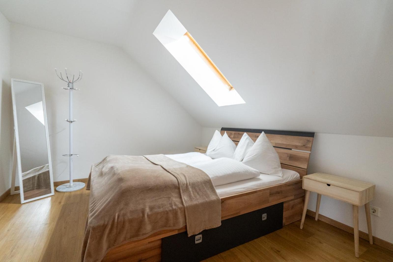 Farawayhomes Studio Graz #2 Bagian luar foto